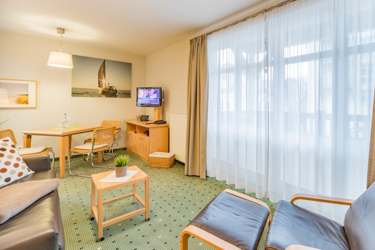 Am Weststrand Apartmenthaus Waldeck Ostseebad Kühlungsborn Exterior foto